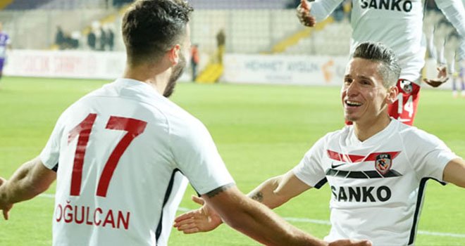 Gökhan Alsan ile 3 yıllık sözleşme imzalandı