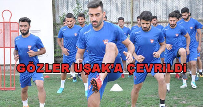Gözler Uşakspor maçında 