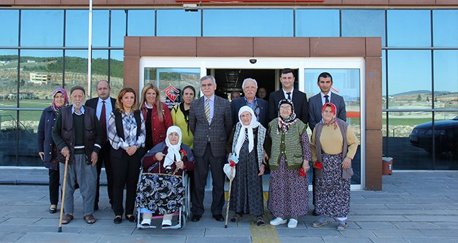 GTB’den Huzurevine ziyaret...