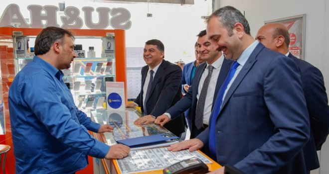 Gül ve Fadıloğlu'nun esnaf ziyaretleri sürüyor