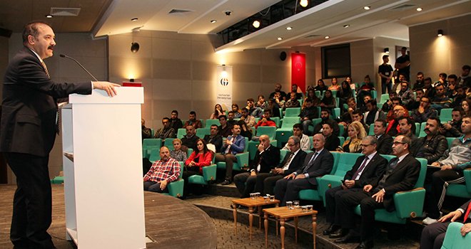 Gür: Geleceğe sağlam bir miras bırakmak zorundayız