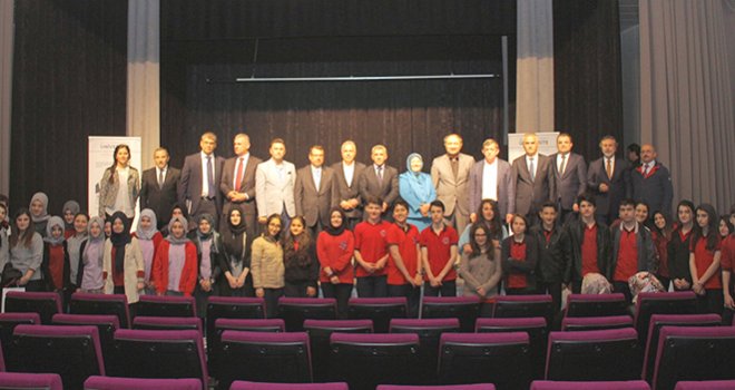 HKÜ Türkiye’nin Dört Bir Yanında Seminerlerine Devam Ediyor