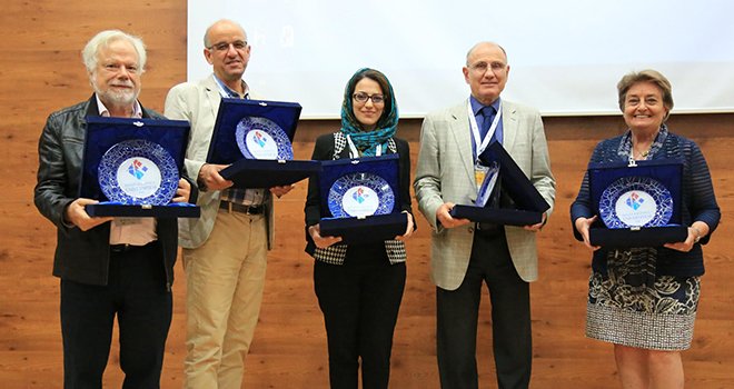 HKÜ Uluslararası kerpiç konferansına ev sahipliği yaptı