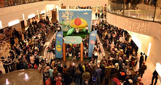 İbi ile Tosi Sanko Park AVM'de Çocuklarla Buluştu