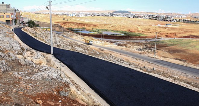 İNCİLİKAYA MAHALLESİ’NE MODERN YOLLAR YAPILIYOR