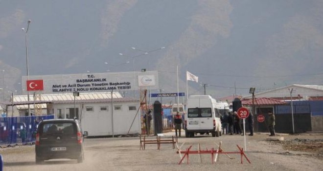 Iraklı 5300 Türkmen, İslahiye'den Kahramanmaraş'a gönderildi