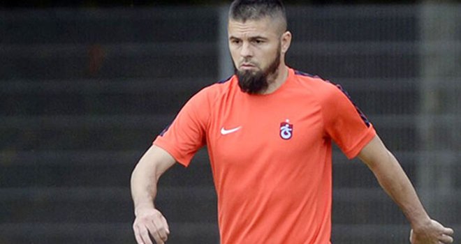 İshak ve Fatih imzası an meselesi