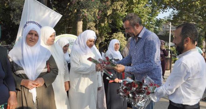 İslahiye'de 108 hacı adayı uğurlandı