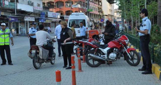 İslahiye’de 18 plakasız motosiklete el konuldu