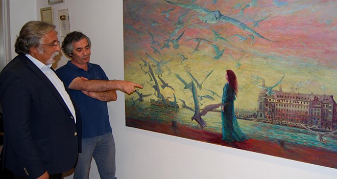 İsmail Tetikçi'nin resim sergisi ilgi görüyor