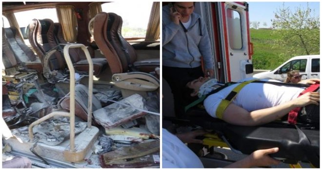 İstanbul'da öğrenci servisinde patlama: Yaralılar var
