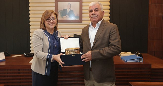 Şahin'den Kadooğlu Holding’e ‘Gümkart’ teşekkürü