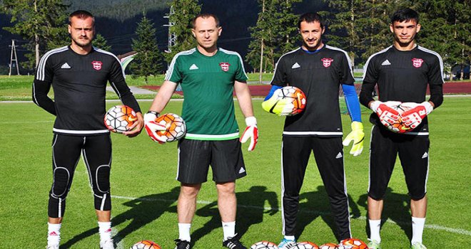 Kaleciler yeni sezona hazırlanıyor