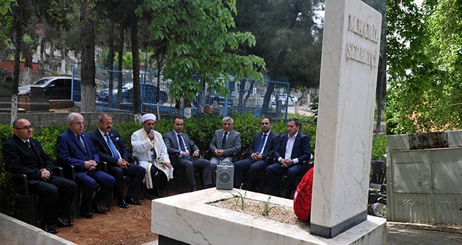 Kamil Şerbetçi mezarı başında anıldı