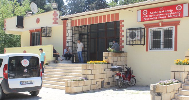 Karısının hasretine 5 yıl dayanabildi