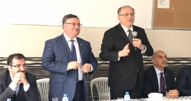 Koçer: Rejim değil, hükümet sistemi değişiyor