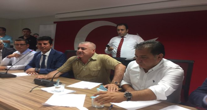 Divan krizi çözüldü, Sermet Atay Divan Başkanı