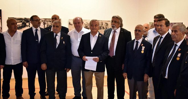 Kurtar Çakın'ın objektifinden 45'inci yılında Kıbrıs 