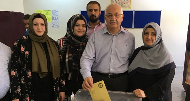 Milletvekili Mehmet Erdoğan oyunu kullandı