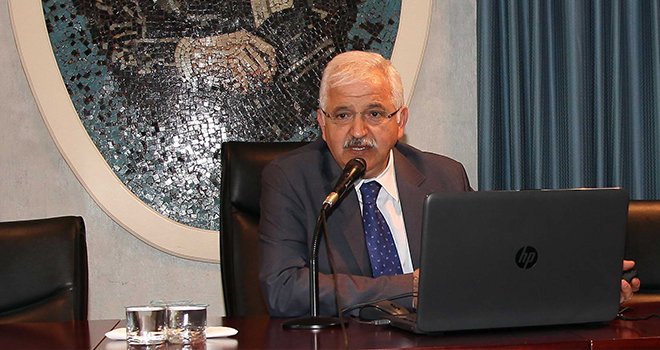 'Milli Egemenlik ve Atatürk' konferansına yoğun ilgi