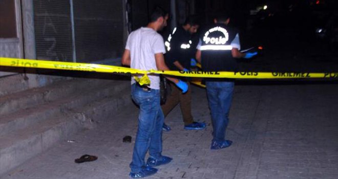 Miras davasının konuşulduğu iftarda kavga 