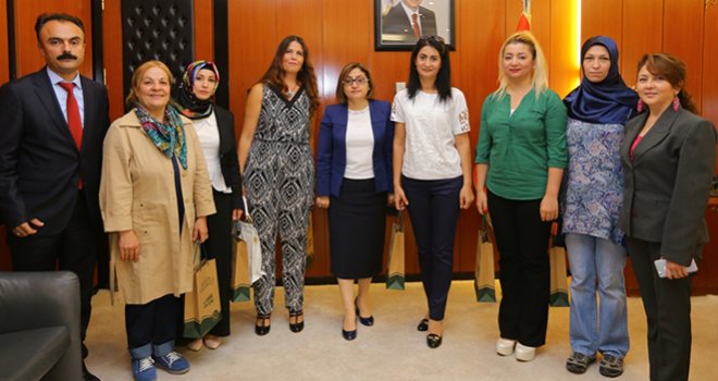 Mozaik Yarışmasında Dereceye Girenler Şahin’i Ziyaret Etti