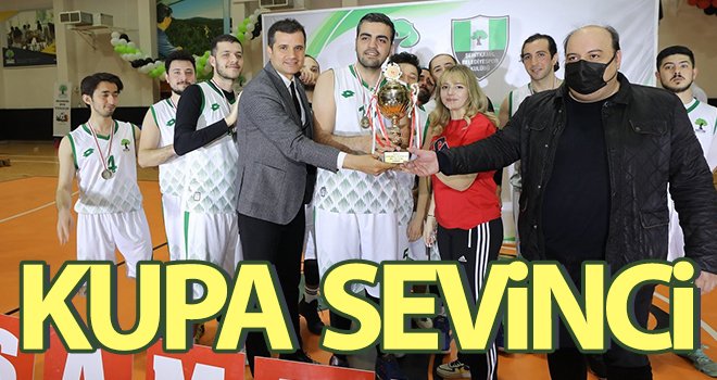 Muhteşem final, namağlup şampiyonluk