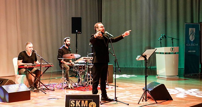 Mustafa Cihat konserine yoğun ilgi