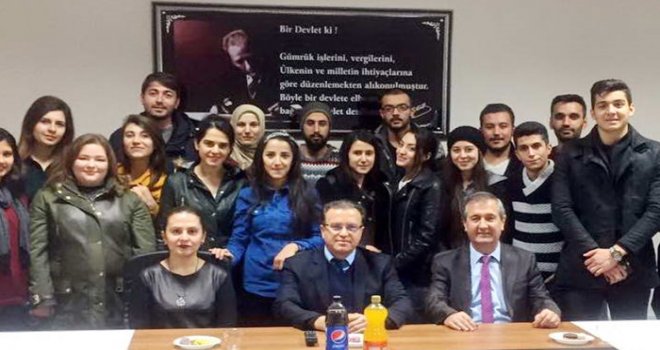 MYO öğrencilerinden Gümrük Müdürlüğü’ne ziyaret