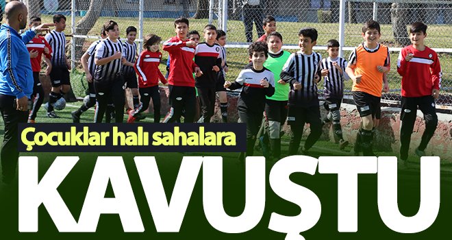 Normalleşme başladı, çocuklar halı sahalara kavuştu