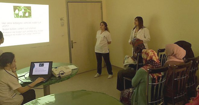 Öğrencilerinden Annelere Anlamlı Eğitim