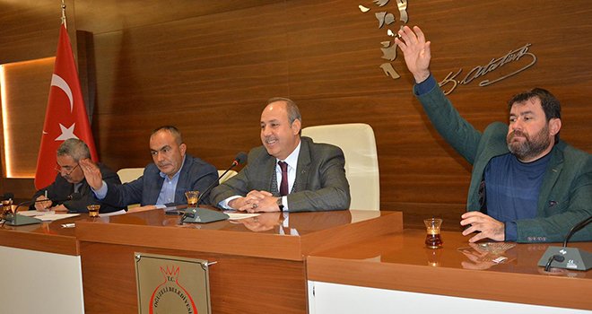 Oğuzeli'nde 2018'in ilk meclis toplantısı gerçekleşti