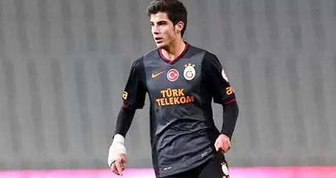 Oğuzhan Kayar Büyükşehir’e geldi