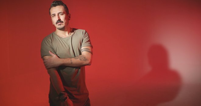 ONURR’A YILDIZLARDAN TEBRİK YAĞDI!