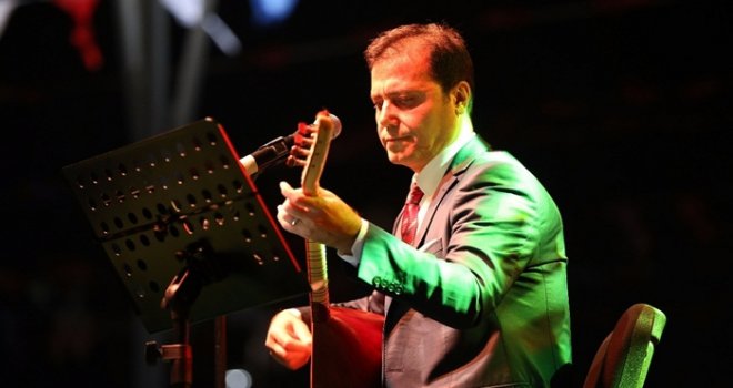 Orhan Hakalmaz Gaziantep'te konser verdi