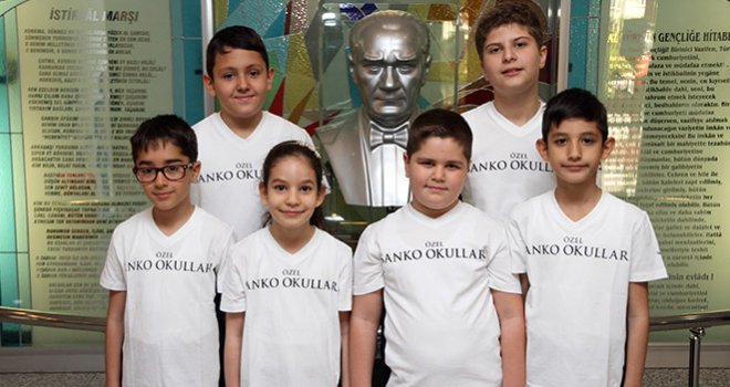 Özel Sanko Okulları Öğrencileri 5 Kupa Kazandı