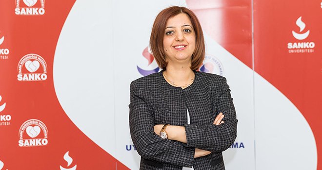  Hemşireler sağlık ekibinin temel taşlarındandır