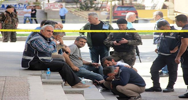 PATLAMADA ŞEHİT POLİS SAYISI 2'YE YÜKSELDİ