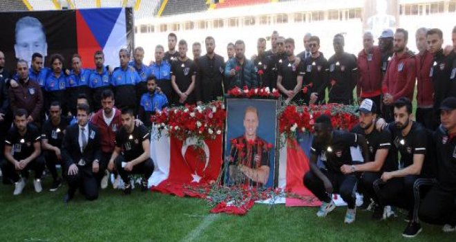 Rajtoral için Gaziantep Arena'da hüzünlü tören