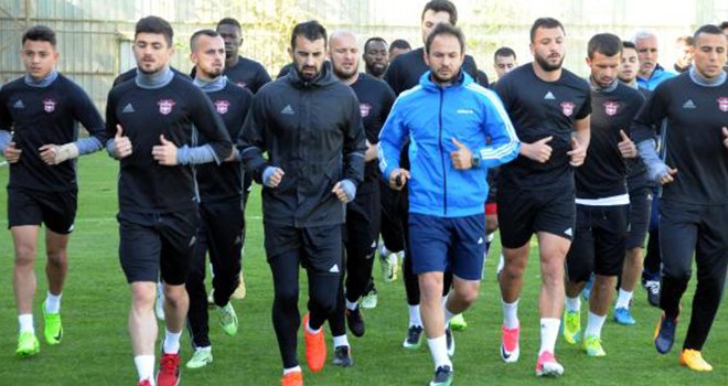 Rajtoral'ın ölümüyle sarsılan Gaziantepspor, galibiyet istiyor