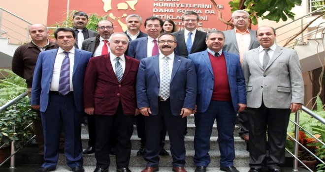 Rektör Gür’e hemşeri ziyareti