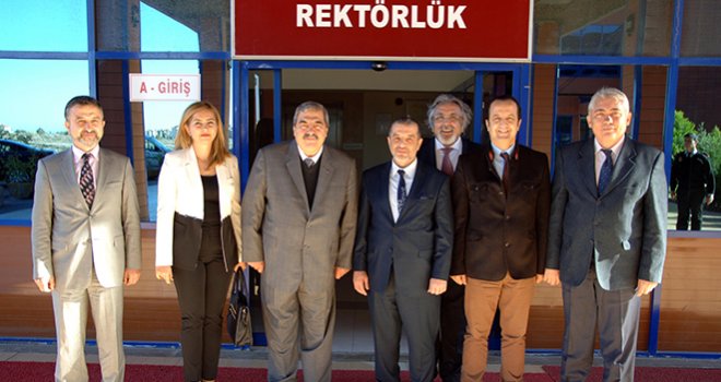REKTÖR PROF. DR. DERELİ’YE ZİYARET