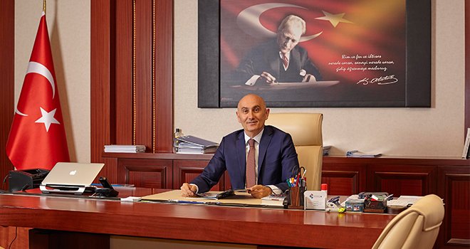 Rektör Yılmaz’ın “25 Aralık” mesajı