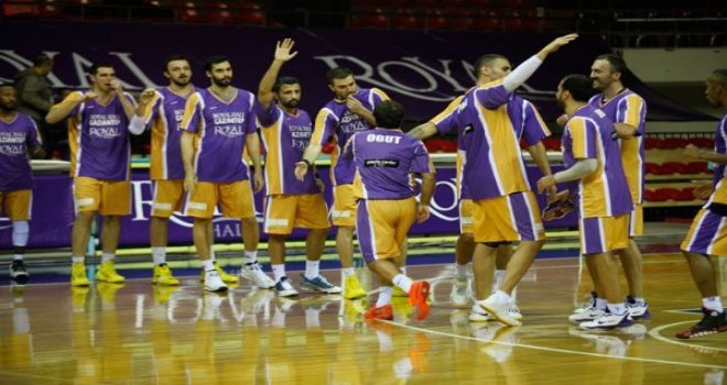 ROYAL HALI’DA İLK HEDEF AVRUPA