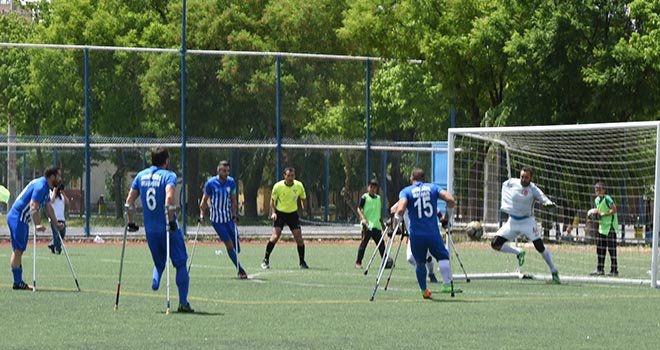 Şahinbey Ampute Futbol takımı, gol yağdırdı: 4-3