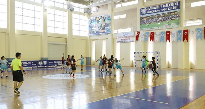 Şahinbey Belediyesi'nden hentbol turnuvası
