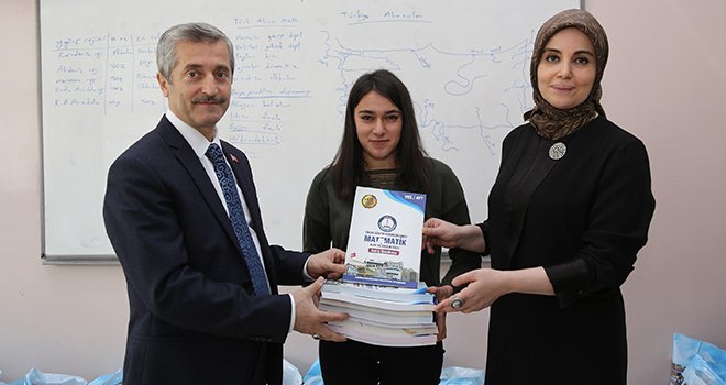 Şahinbey Belediyesi'nin eğitime desteği sürüyor