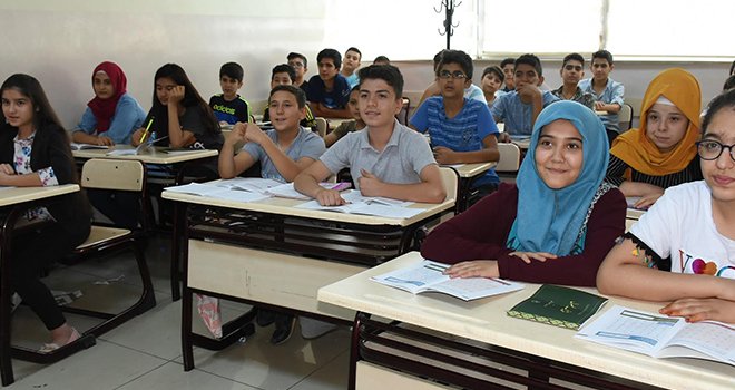Şahinbey Belediyesi'nin Osmanlıca kursuna yoğun ilgi