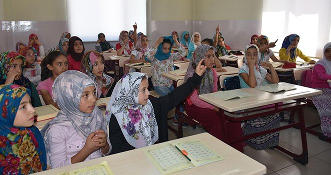 Şahinbey'de Kur’an-ı Kerim öğreniyorlar