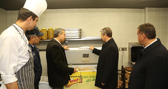 Şahinbey zabıtası 74.368 iş yerini denetledi